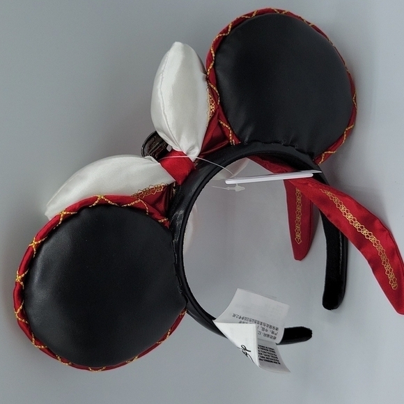 Disney Shanghai Faux Leather Pirate Minnie Mouse Ears